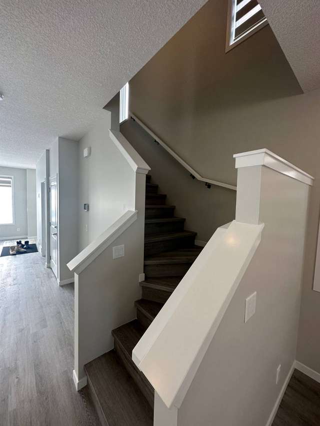 Townhouse For Rent in Calgary, Alberta
