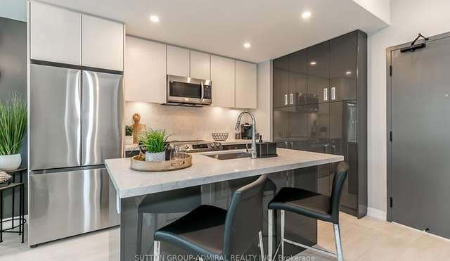 Condo For Sale in Innisfil, Ontario