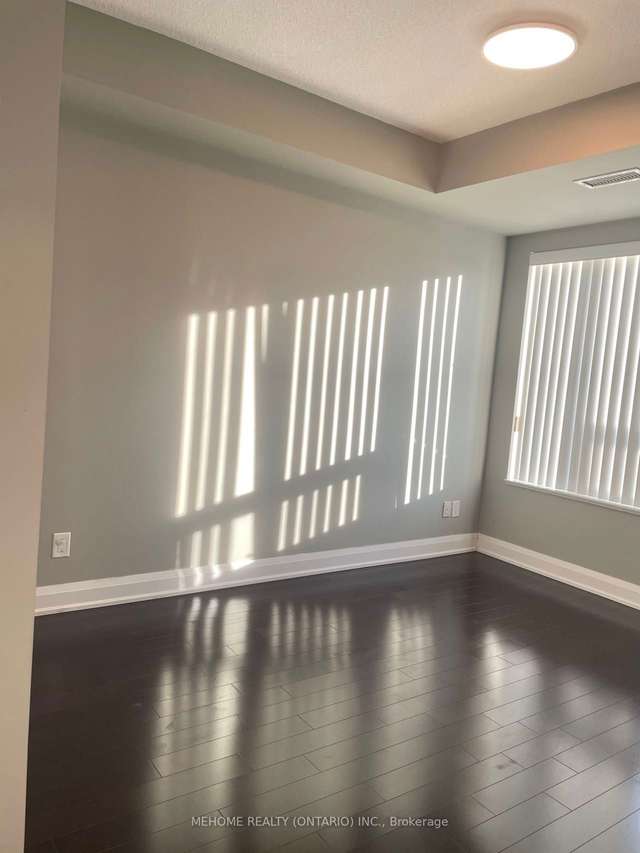 Condo For Rent in Markham, Ontario