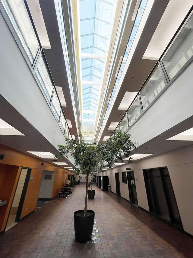 Office building For Rent in Montreal, Quebec