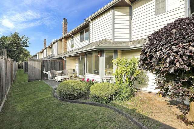 Townhouse For Sale in Richmond, British Columbia