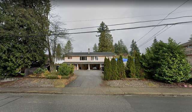 A $4,388,000.00 Duplex with 6 bedrooms in Coquitlam West, Coquitlam