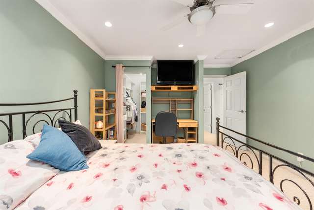 A $1,243,000.00 1/2 Duplex with 3 bedrooms in Garibaldi Highlands, Squamish