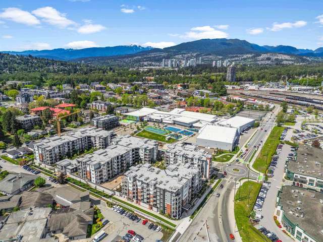 A $735,000.00 Apartment/Condo with 2 bedrooms in Central Pt Coquitlam, Port Coquitlam