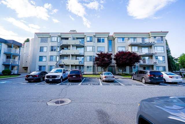 A $459,900.00 Apartment/Condo with 2 bedrooms in Central Abbotsford, Abbotsford