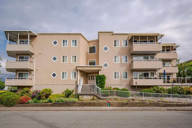 A $369,000.00 Apartment/Condo with 2 bedrooms in Chilliwack Proper East, Chilliwack