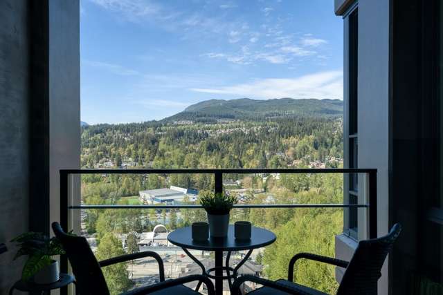 A $1,049,900.00 Apartment/Condo with 2 bedrooms in Port Moody Centre, Port Moody