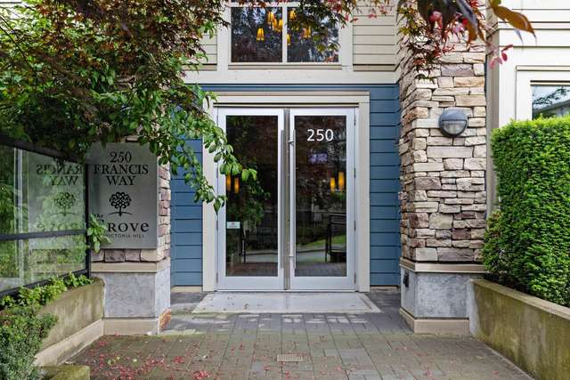 A $699,000.00 Apartment/Condo with 2 bedrooms in Fraserview NW, New Westminster