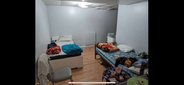 Room for rent "female" sharing
