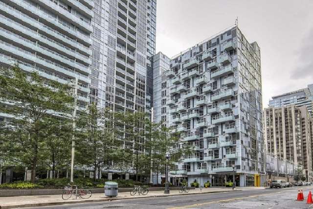 Affordable Condo Downtown - Daily Rate - AVAILABLE IMMEDIATELY