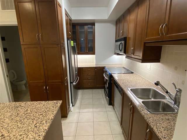 Townhouse For Rent in Toronto, Ontario