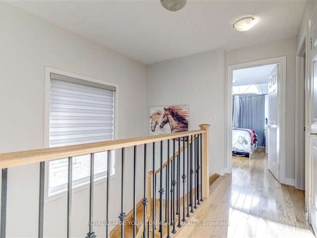 Townhouse For Rent in Vaughan, Ontario