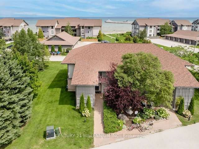 Condo For Sale in Collingwood, Ontario