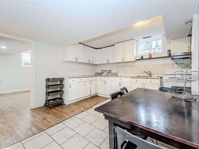 Duplex For Sale in Guelph, Ontario