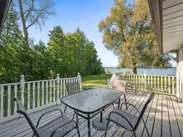 House For Sale in Carrying Place, Ontario