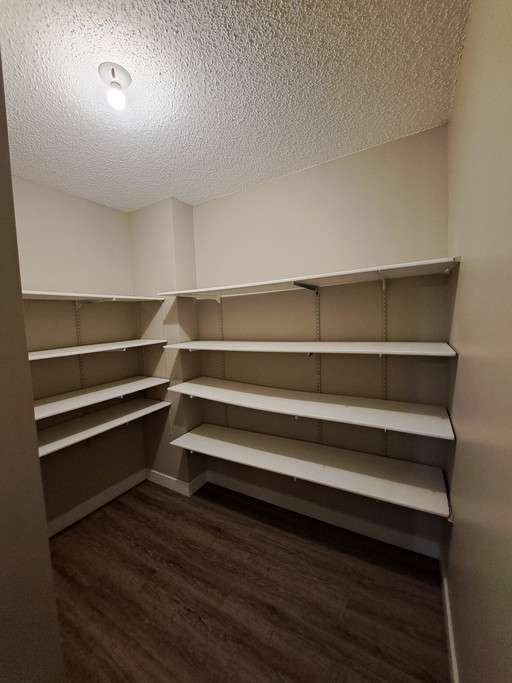 Apartment For Rent in Calgary, Alberta